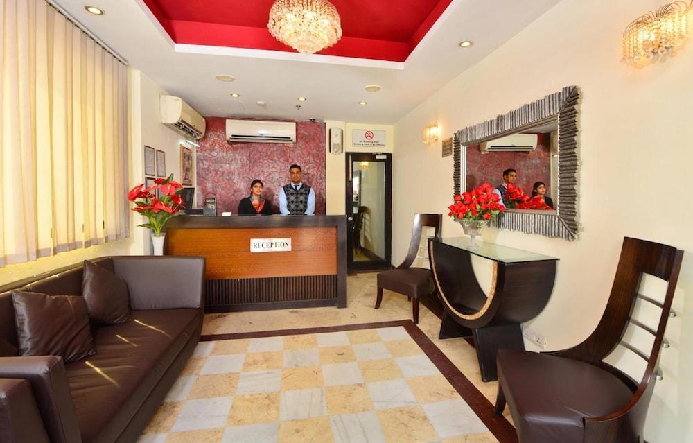 Hotel Shanti Palace West Patel Nagar New Delhi Extérieur photo